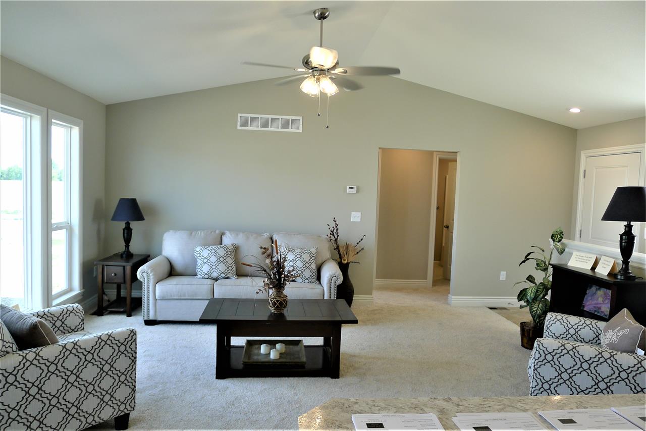 1822 Stephanie Street Wichita, KS 67207 - Photo 6 of 16