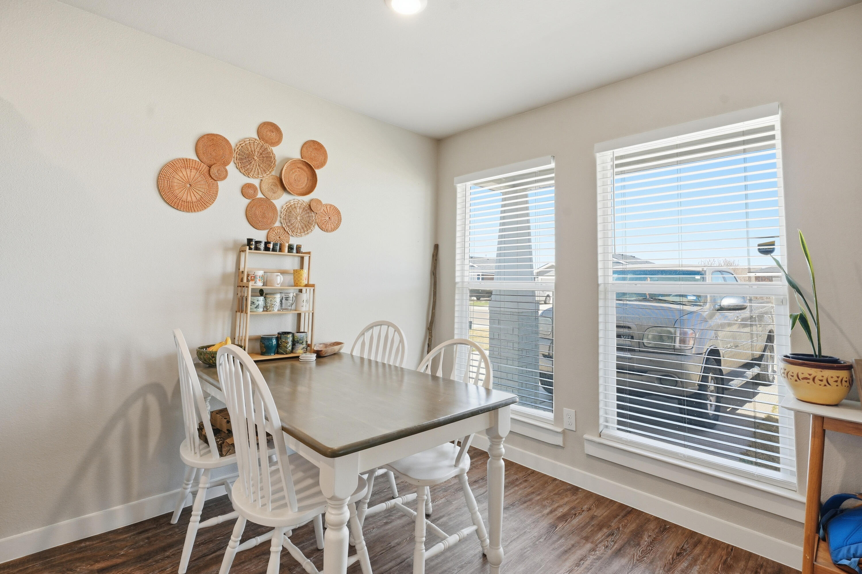 1605 135th Street Lubbock, TX 79423 - Photo 6 of 21 a dining room with furniture and window