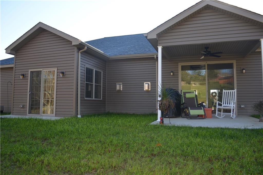 421 Wineberry Ridge Court Irwin, PA 15642 - Photo 15 of 25 Gallery Image 15