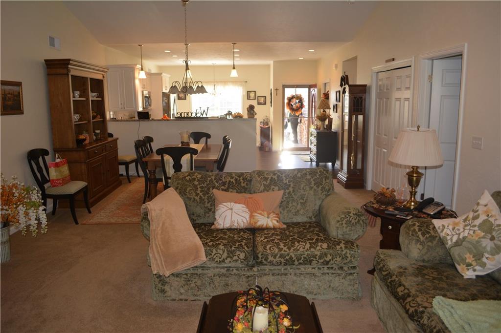 421 Wineberry Ridge Court Irwin, PA 15642 - Photo 18 of 25 Gallery Image 18