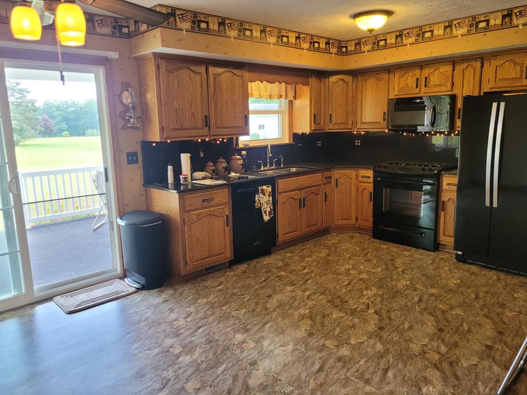 431 East State Road Seneca, PA 16346 - Photo 15 of 27 Gallery Image 15