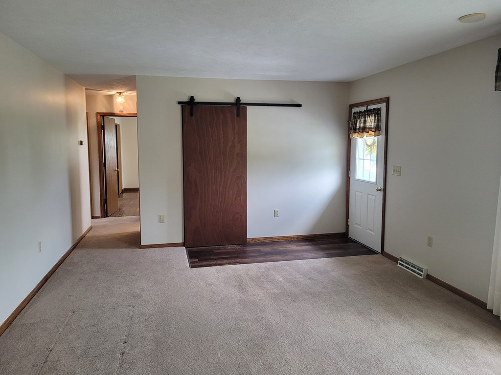 431 East State Road Seneca, PA 16346 - Photo 9 of 27 Gallery Image 9