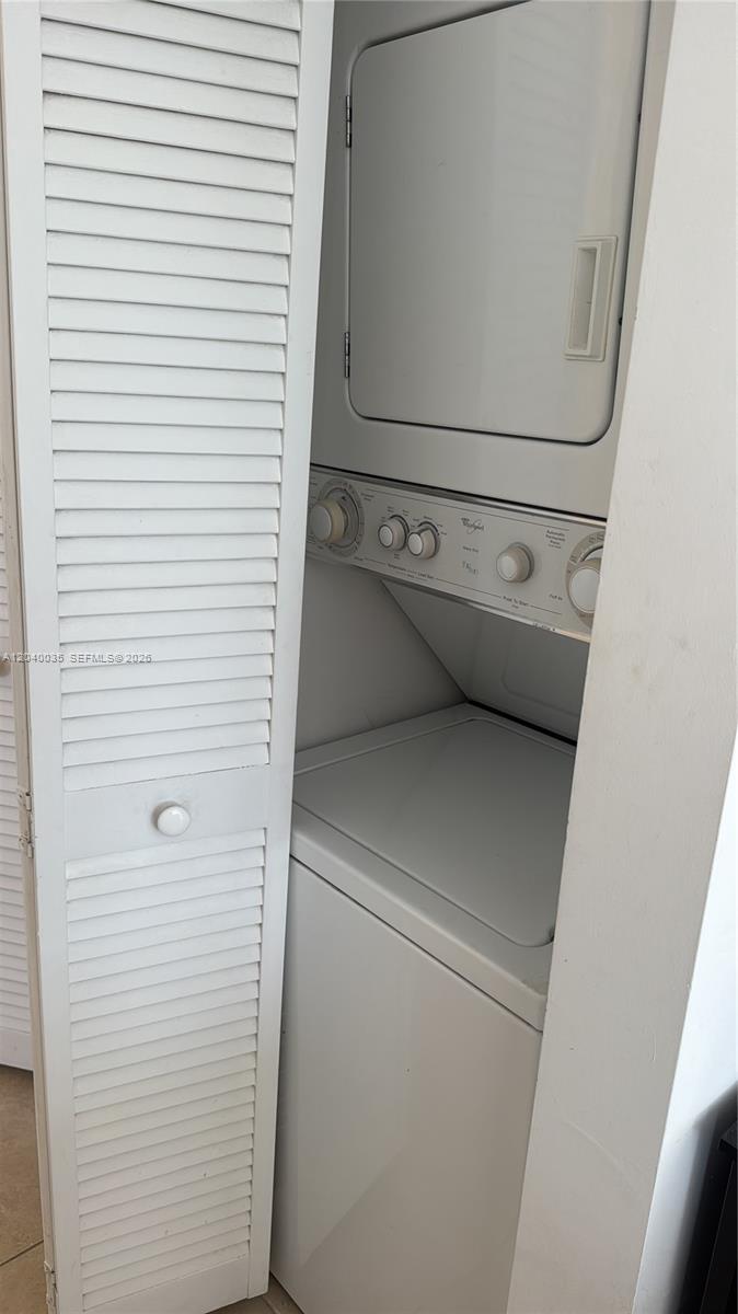 7130 Rue Versailles Drive, Unit 11 Miami Beach, FL 33141 - Photo 15 of 16