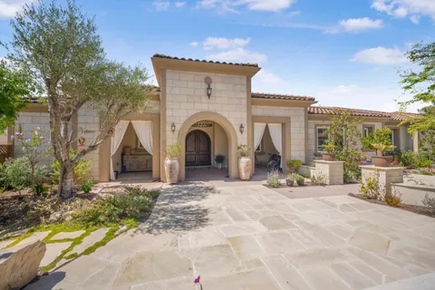 $3,799,888 | 2165 Via Orista, Morgan Hill, CA 95037