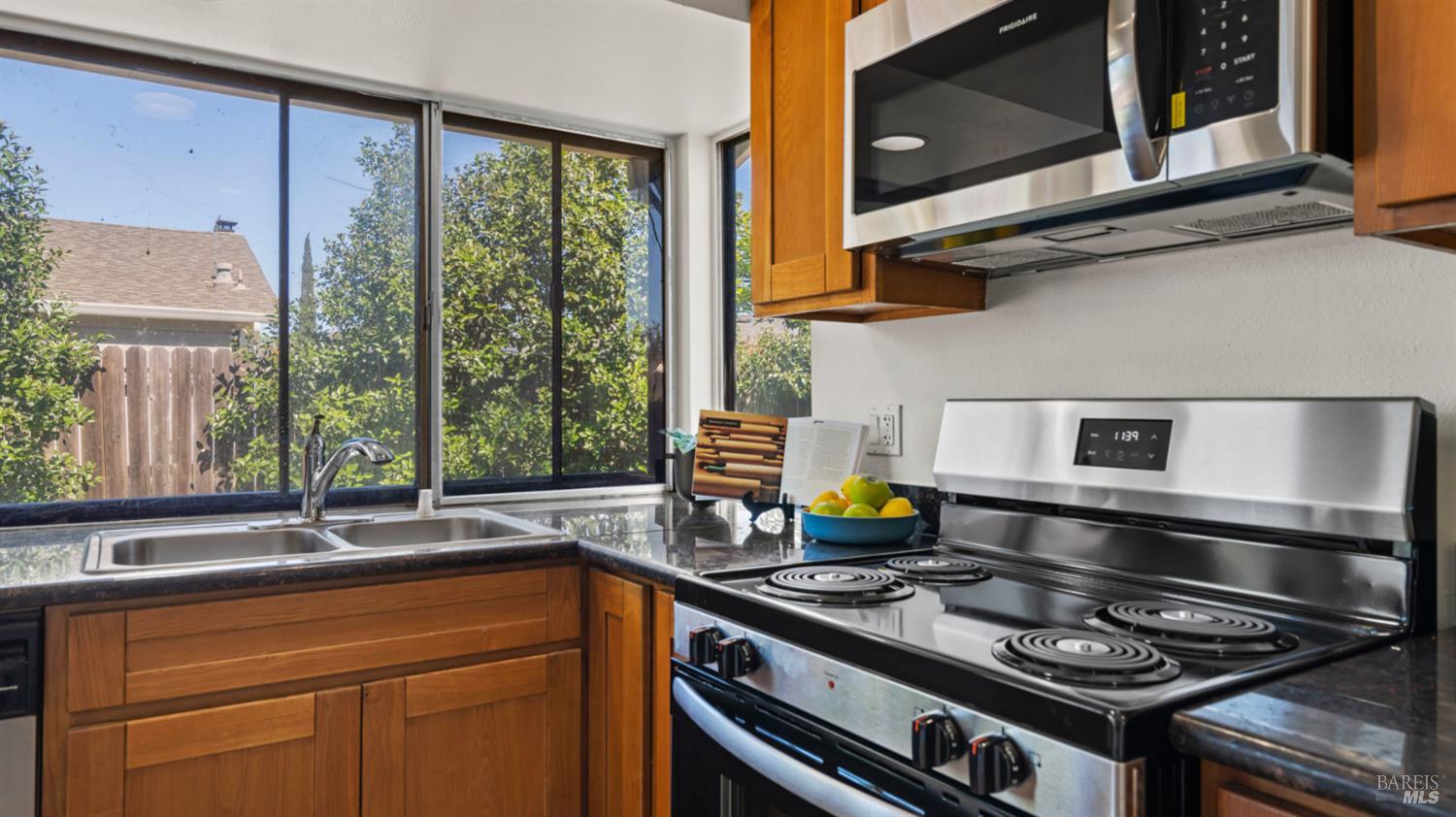 1312 Sutter Court Fairfield, CA 94533 - Photo 19 of 45