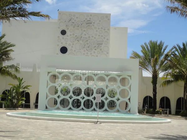 $2,500 | 1440 Lexington Square Southwest, Vero Beach, FL 32962