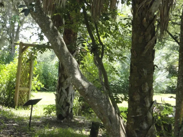 $2,500 | 1440 Lexington Square Southwest, Vero Beach, FL 32962