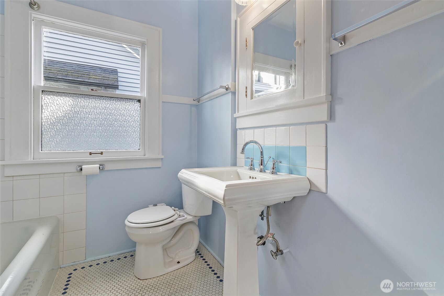 2158 North 50th Street Seattle, WA 98103 - Photo 17 of 40