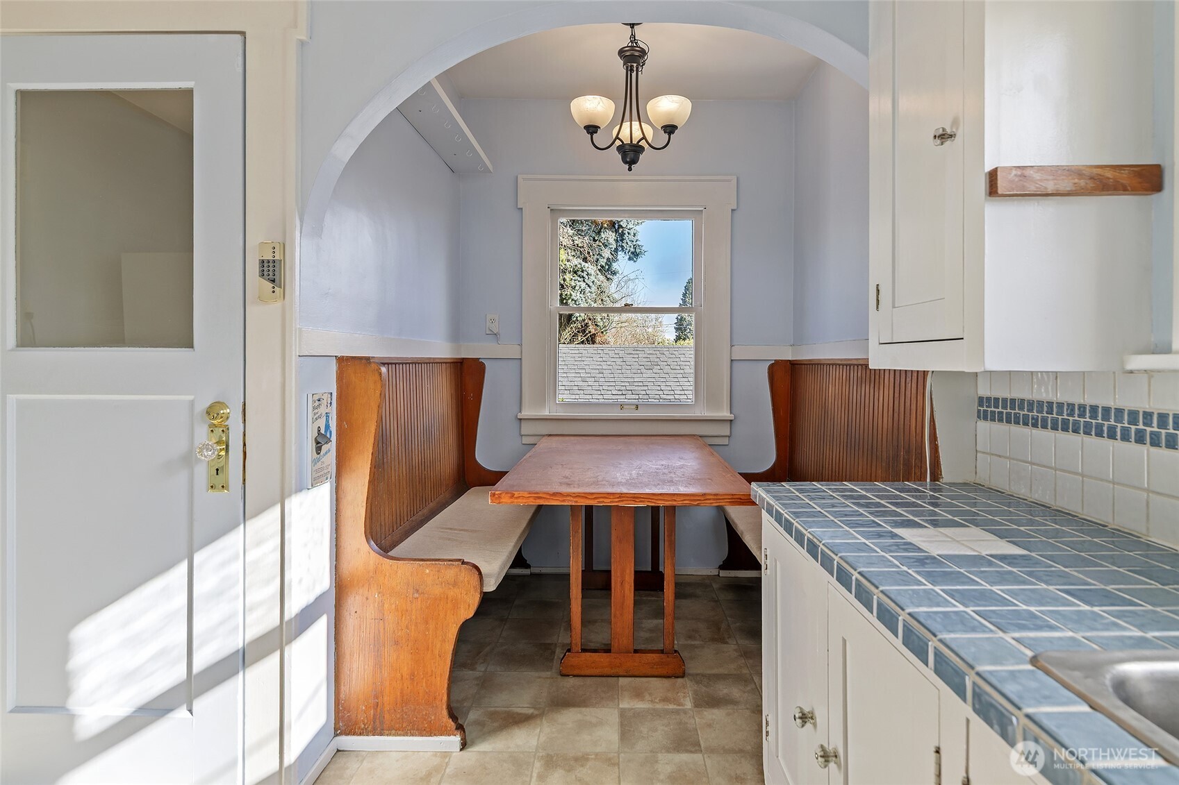 2158 North 50th Street Seattle, WA 98103 - Photo 31 of 40