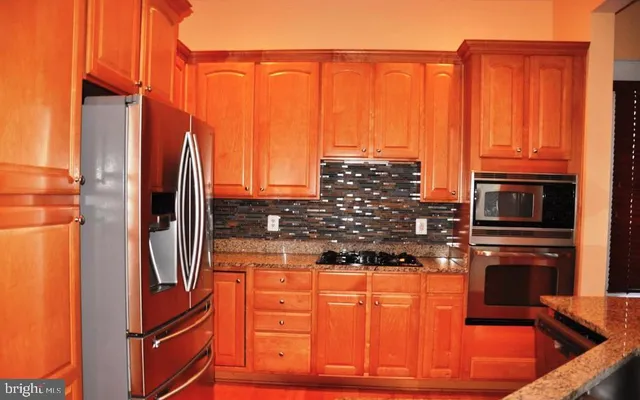 a view of kitchen with utility room