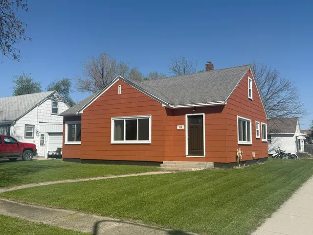 $179,000 | 309 3rd Avenue East, Ada, MN 56510