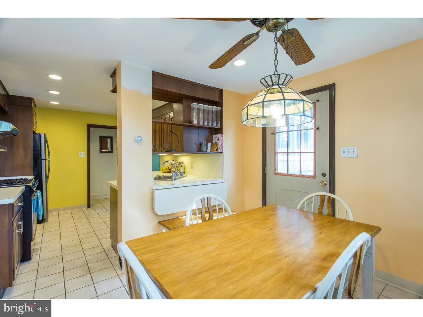 408 Strathmore Road Havertown, PA 19083 - Photo 10 of 25 Kitchen