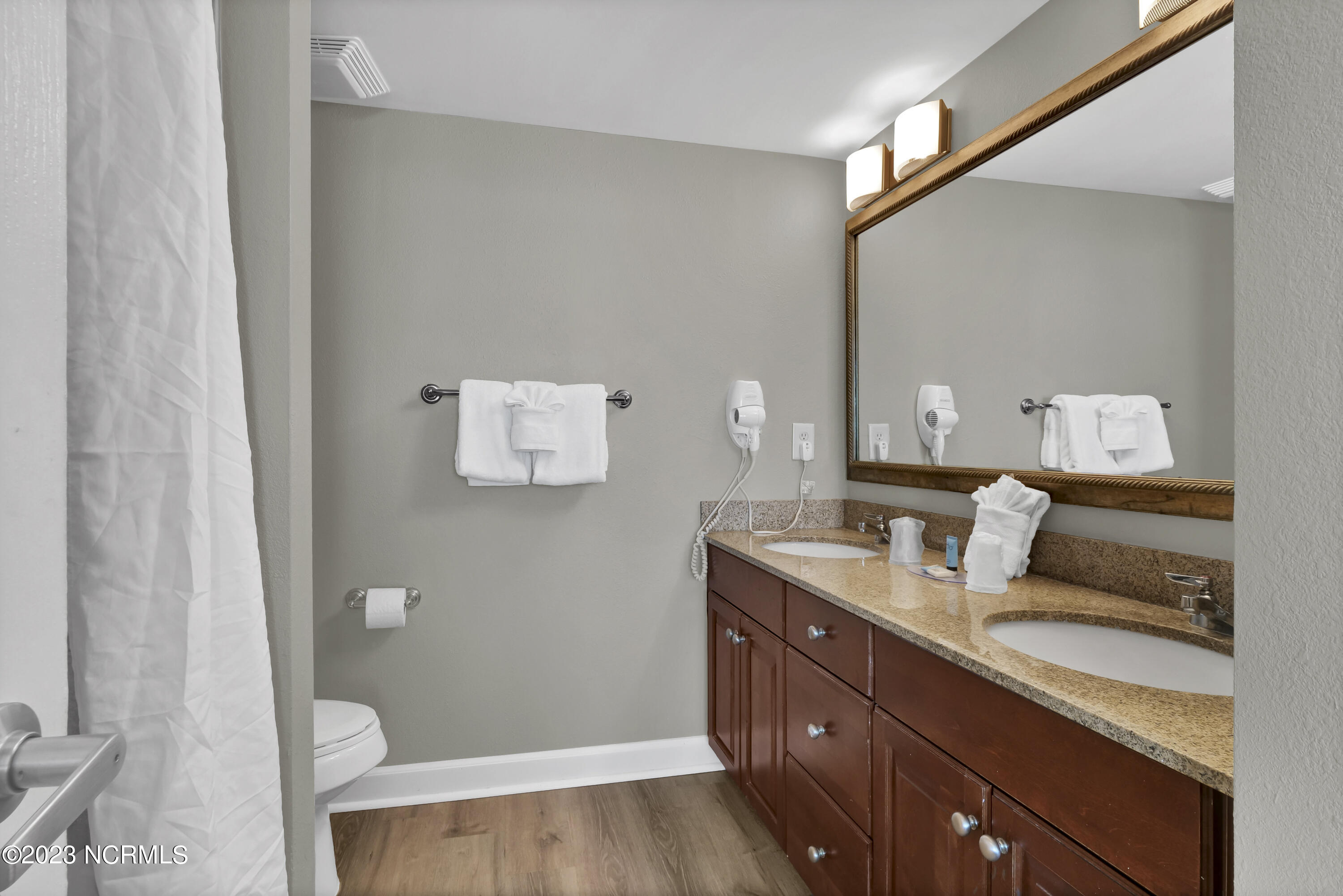 5200 North Ocean Boulevard, Unit 854 Myrtle Beach, SC 29577 - Photo 8 of 34 007_p4500018