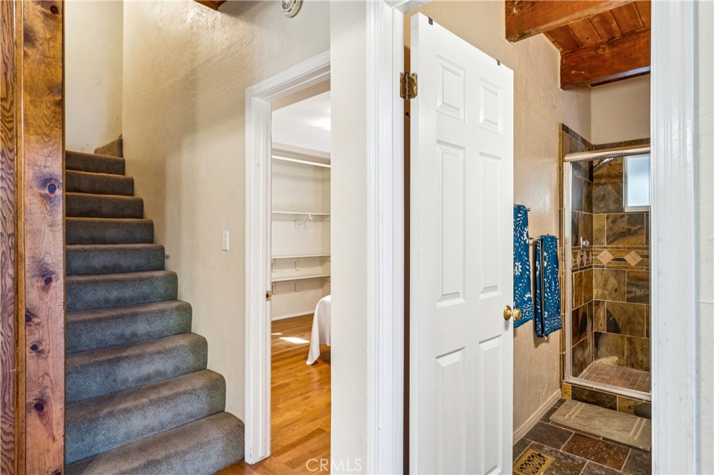 296 Massive Road Lake Arrowhead, CA 92352 - Photo 16 of 45