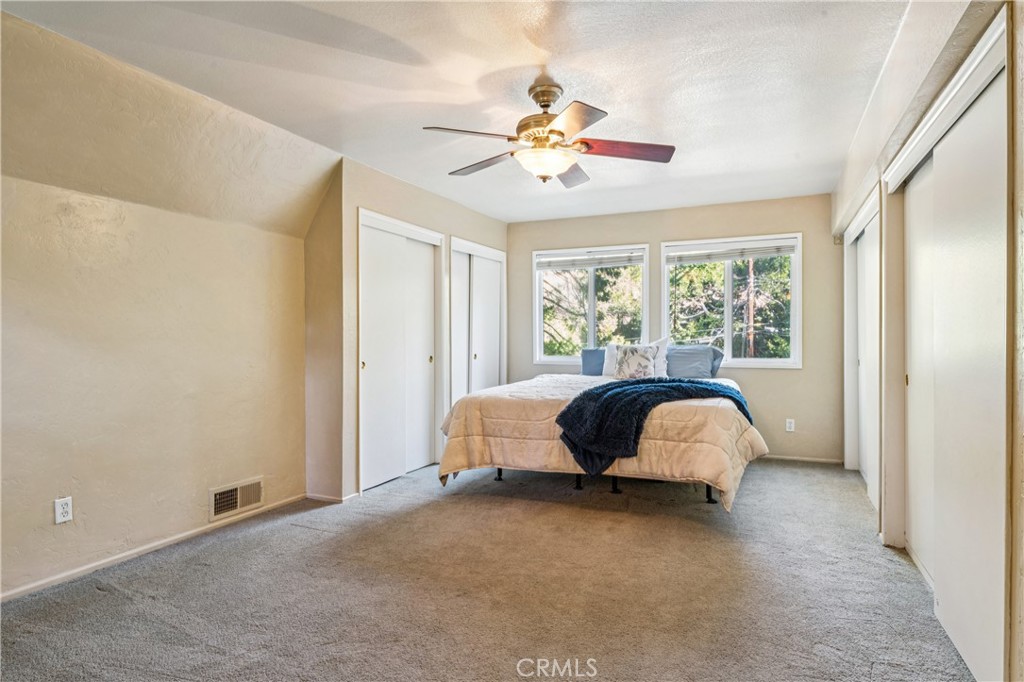 296 Massive Road Lake Arrowhead, CA 92352 - Photo 18 of 45