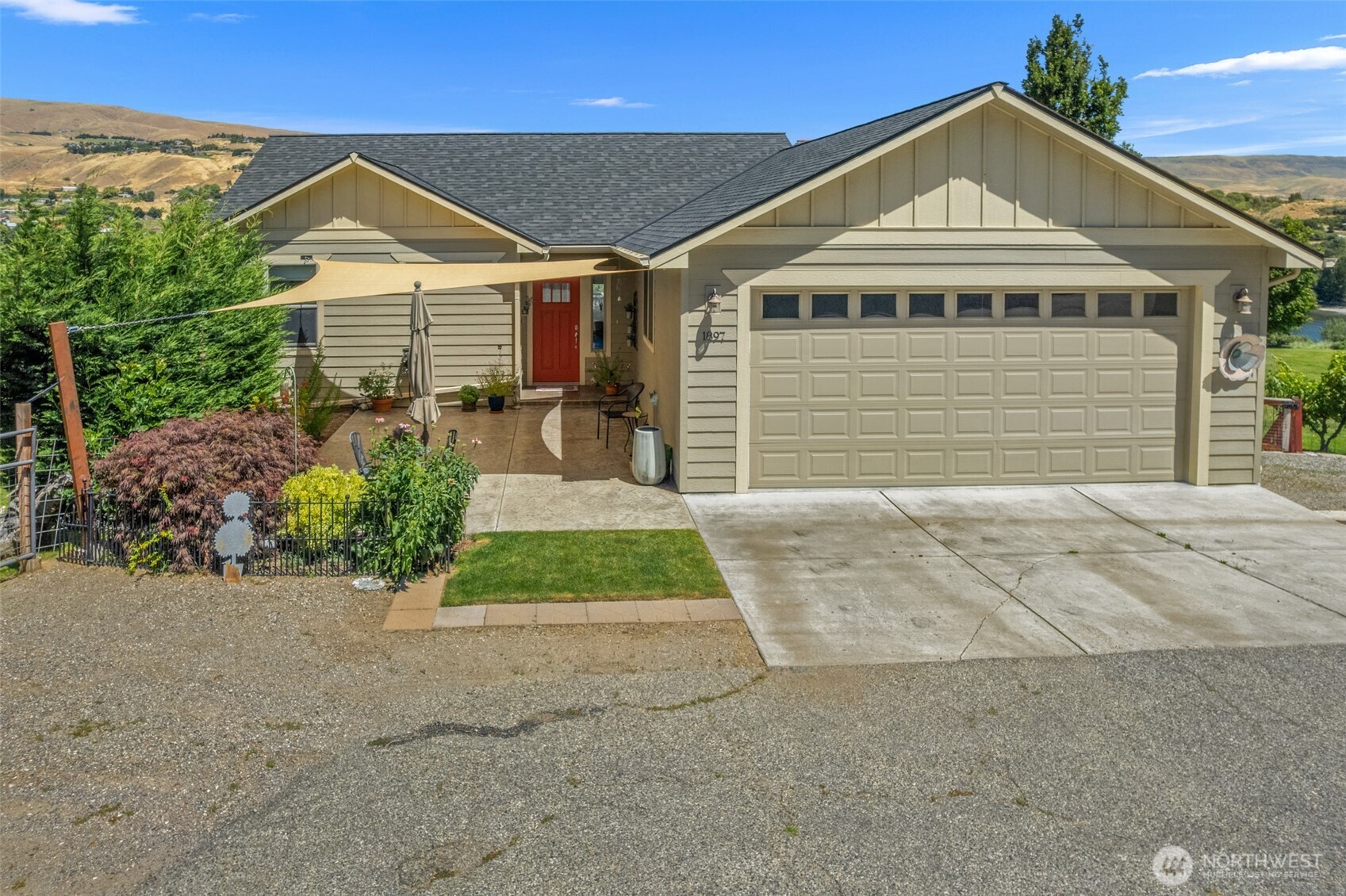1901 Sleepy Hollow Road Wenatchee, WA 98801 - Photo 34 of 40