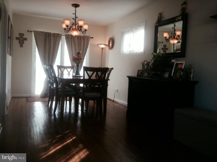 1622 Mt Pleasant Road Havertown, PA 19083 - Photo 5 of 25 Dining Room