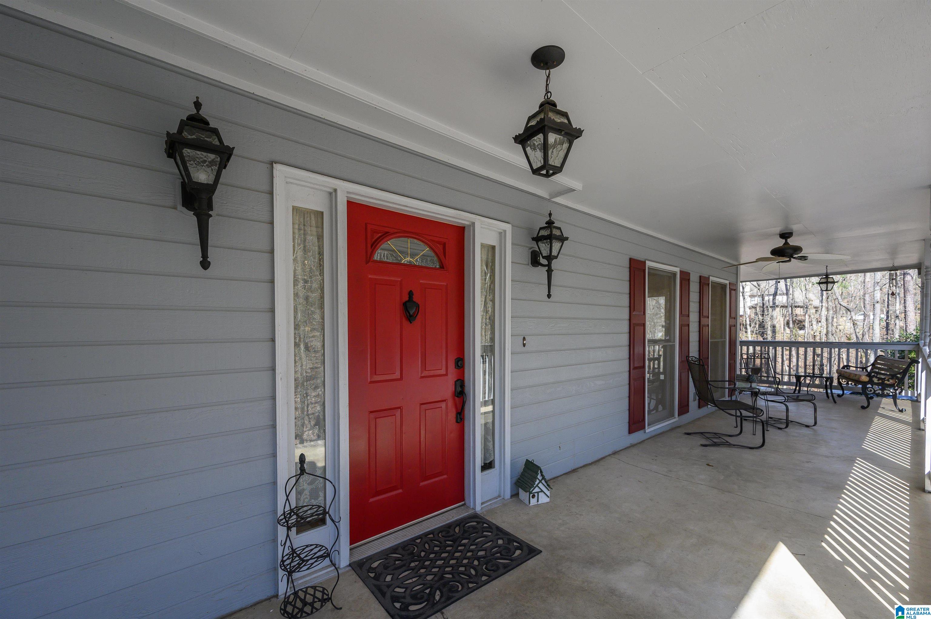 163 Weatherly Way Pelham, AL 35124 - Photo 2 of 39 Gallery Image 2