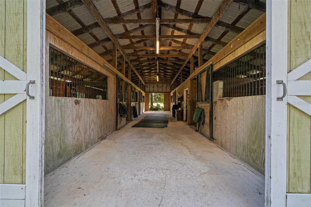 399 Northeast 155 Place Citra, FL 32113 - Photo 10 of 58 a view of a porch