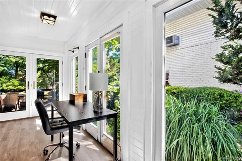 $1,299,000 | 23 Foster Avenue, Malverne, NY 11565