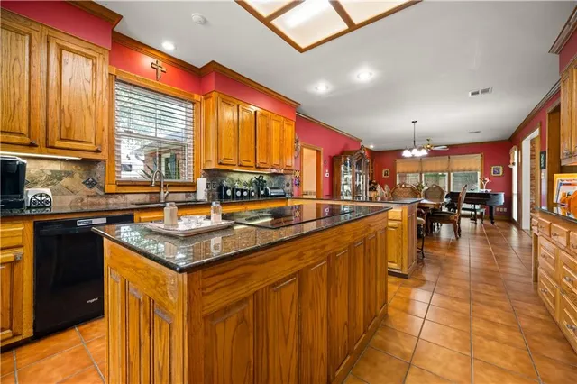 $539,900 | 5123 Mallard Drive, Alexandria, LA 71303