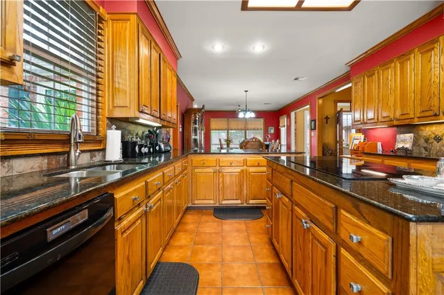 $539,900 | 5123 Mallard Drive, Alexandria, LA 71303