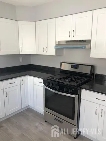 $2,600 | 17-19 Jill Court, Unit 19, Edison, NJ 08817