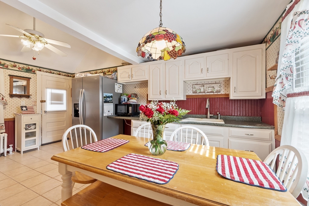 53 Corbett Street Lowell, MA 01852 - Photo 18 of 33