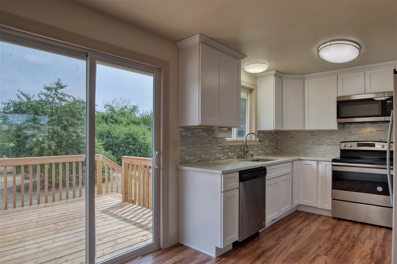 507 South Pierce Road Spokane Valley, WA 99206 - Photo 4 of 19 Gallery Image 4