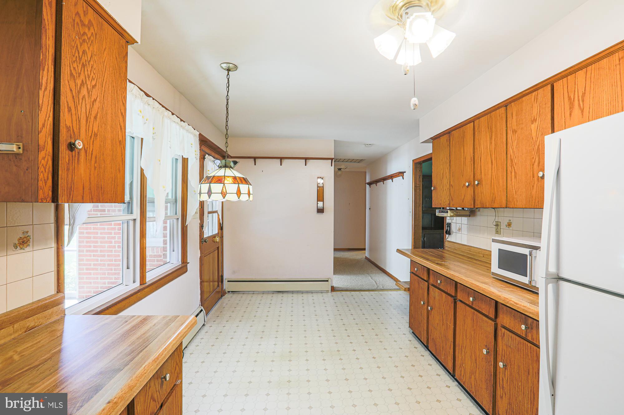 872 Maple Road Gambrills, MD 21054 - Photo 11 of 45 Gallery Image 11