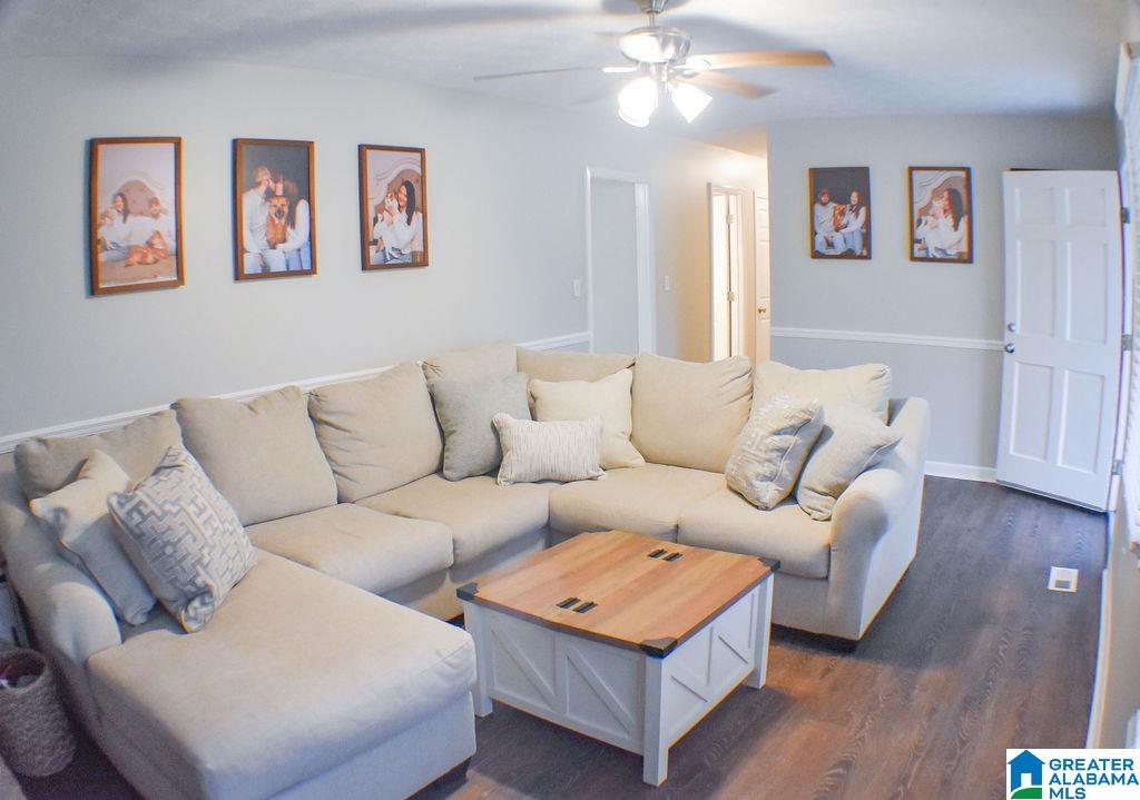 905 Hilton Road Anniston, AL 36207 - Photo 3 of 27