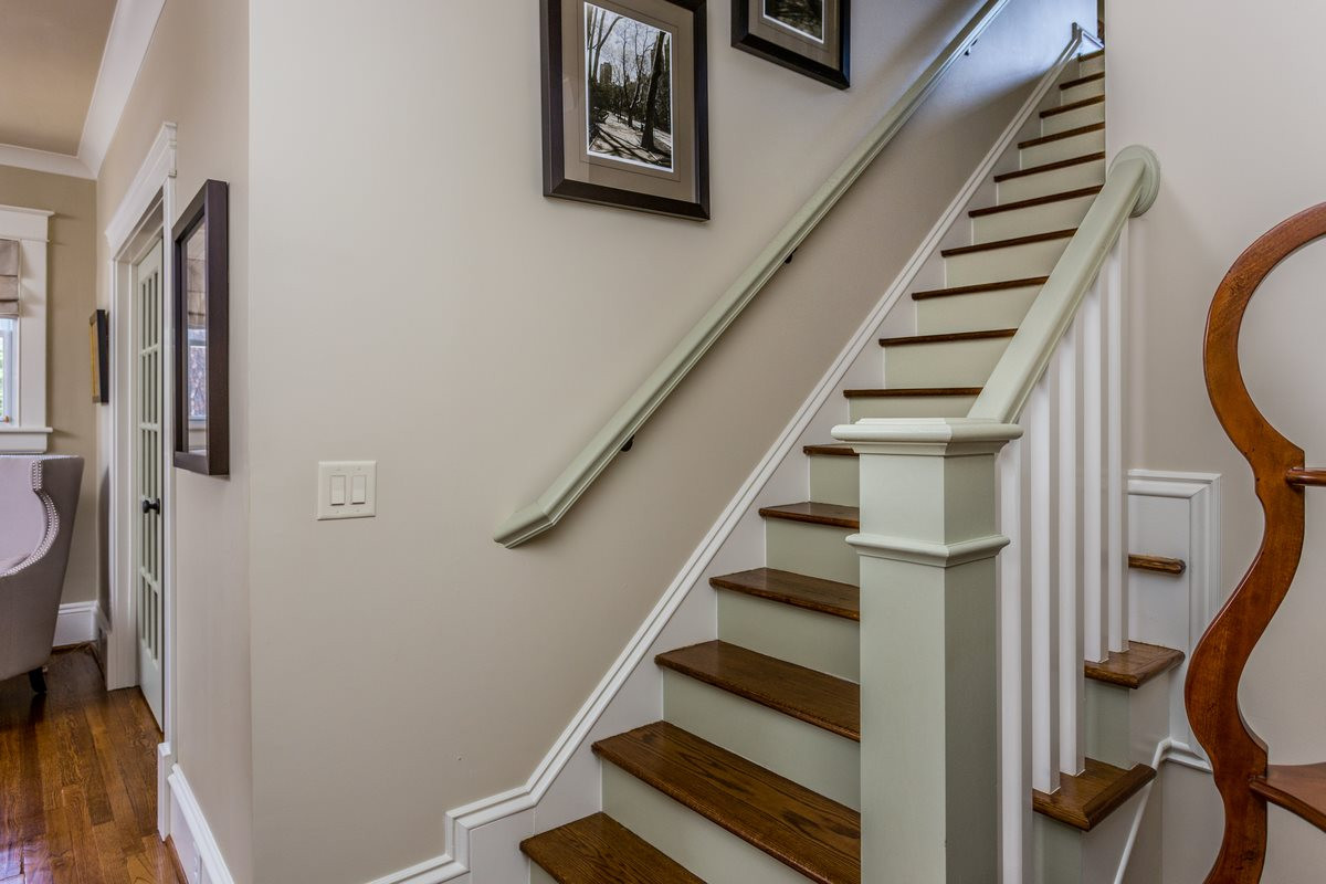 514 East Whitaker Mill Road Raleigh, NC 27608 - Photo 15 of 25 Photo 15