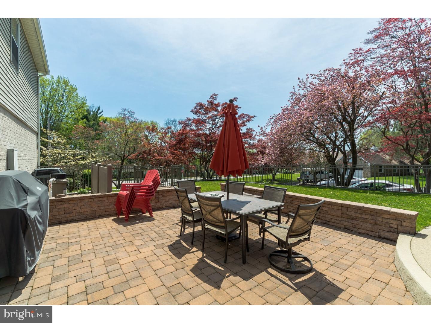 2016 Valley Road Jenkintown, PA 19046 - Photo 23 of 25 Exterior Back