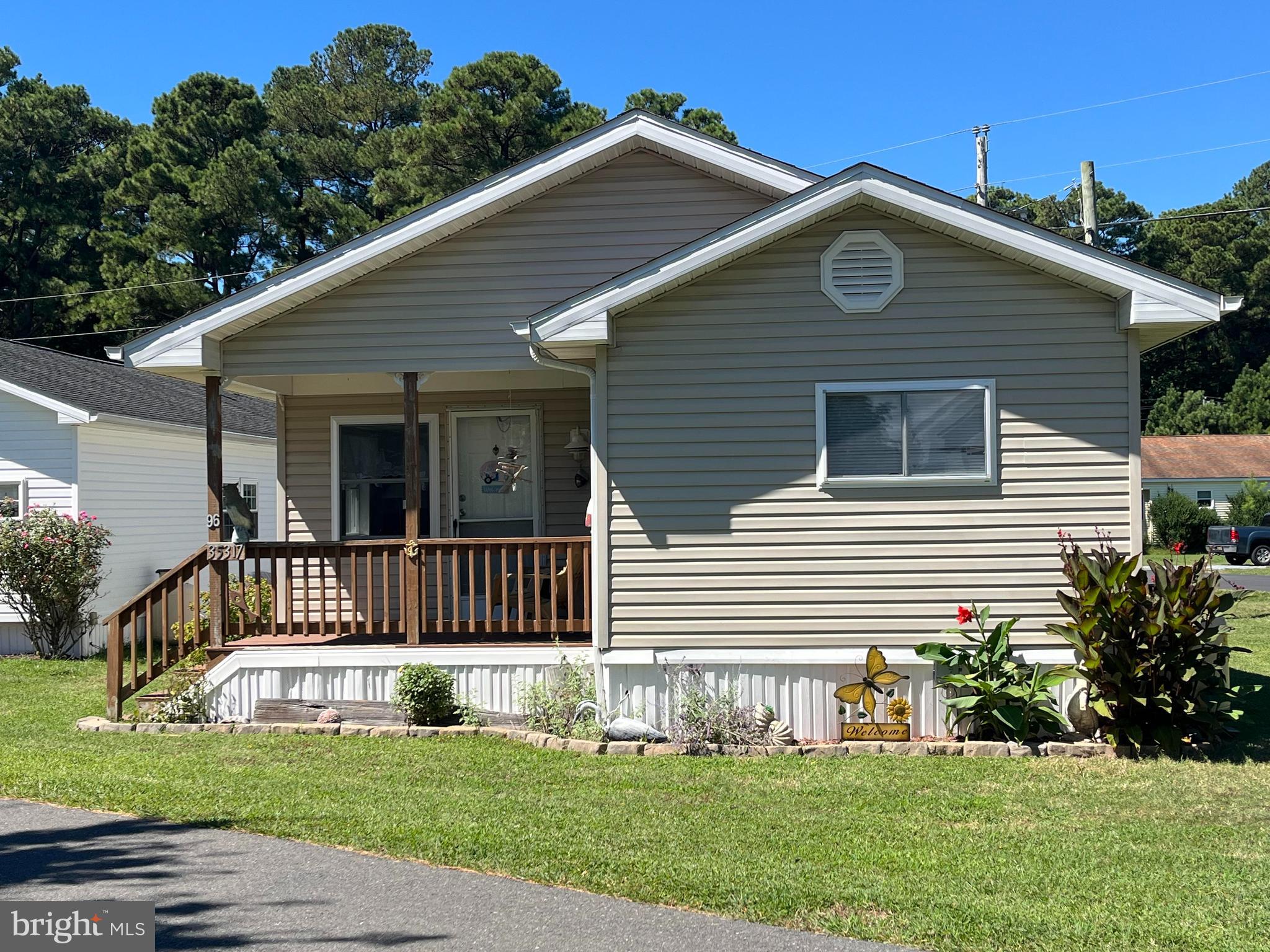 35317 Fishermans Road, Unit 5751 Millsboro, DE 19966 - Photo 4 of 34 Straight on Street View