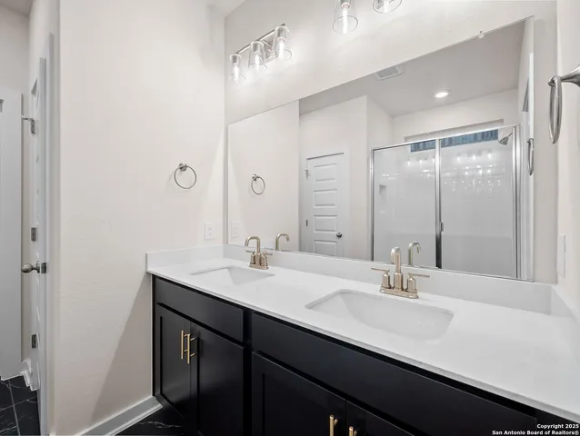 $449,555 | 6806 Comanche Post, San Antonio, TX 78233