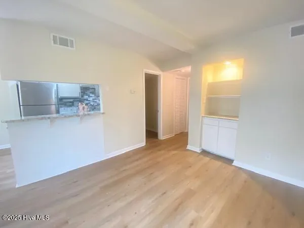 $1,400 | 10174 Beach Drive Southwest, Unit 1302, Calabash, NC 28467