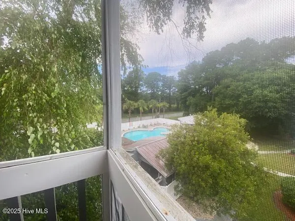 $1,400 | 10174 Beach Drive Southwest, Unit 1302, Calabash, NC 28467