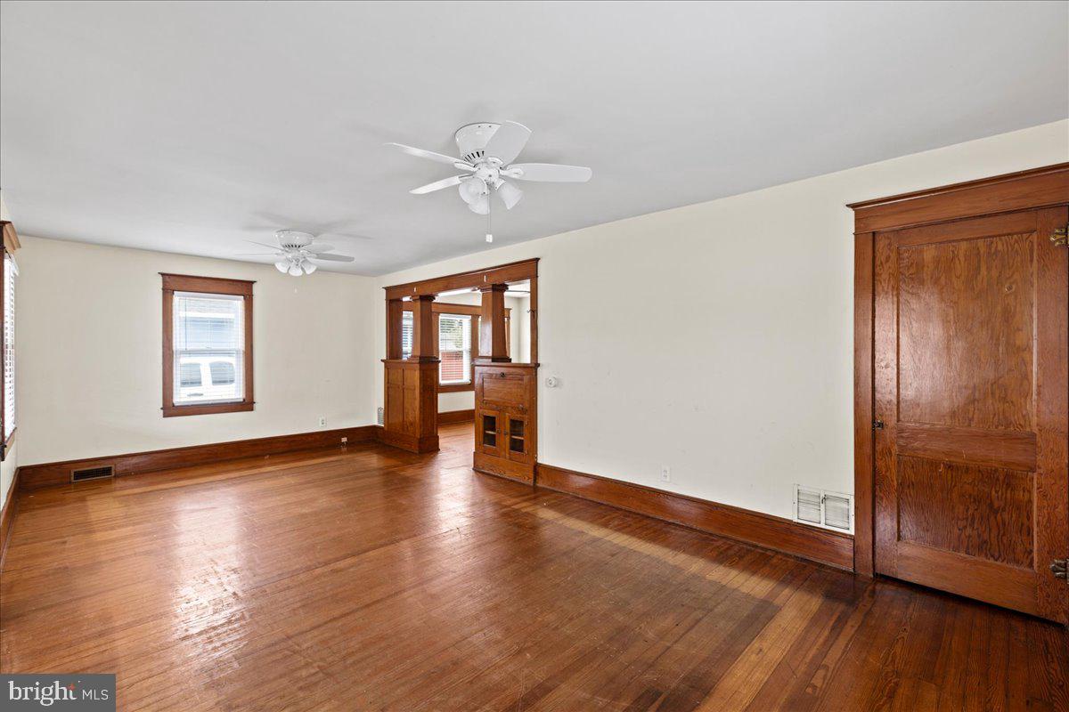 398 Bank Street Bridgeton, NJ 08302 - Photo 7 of 29