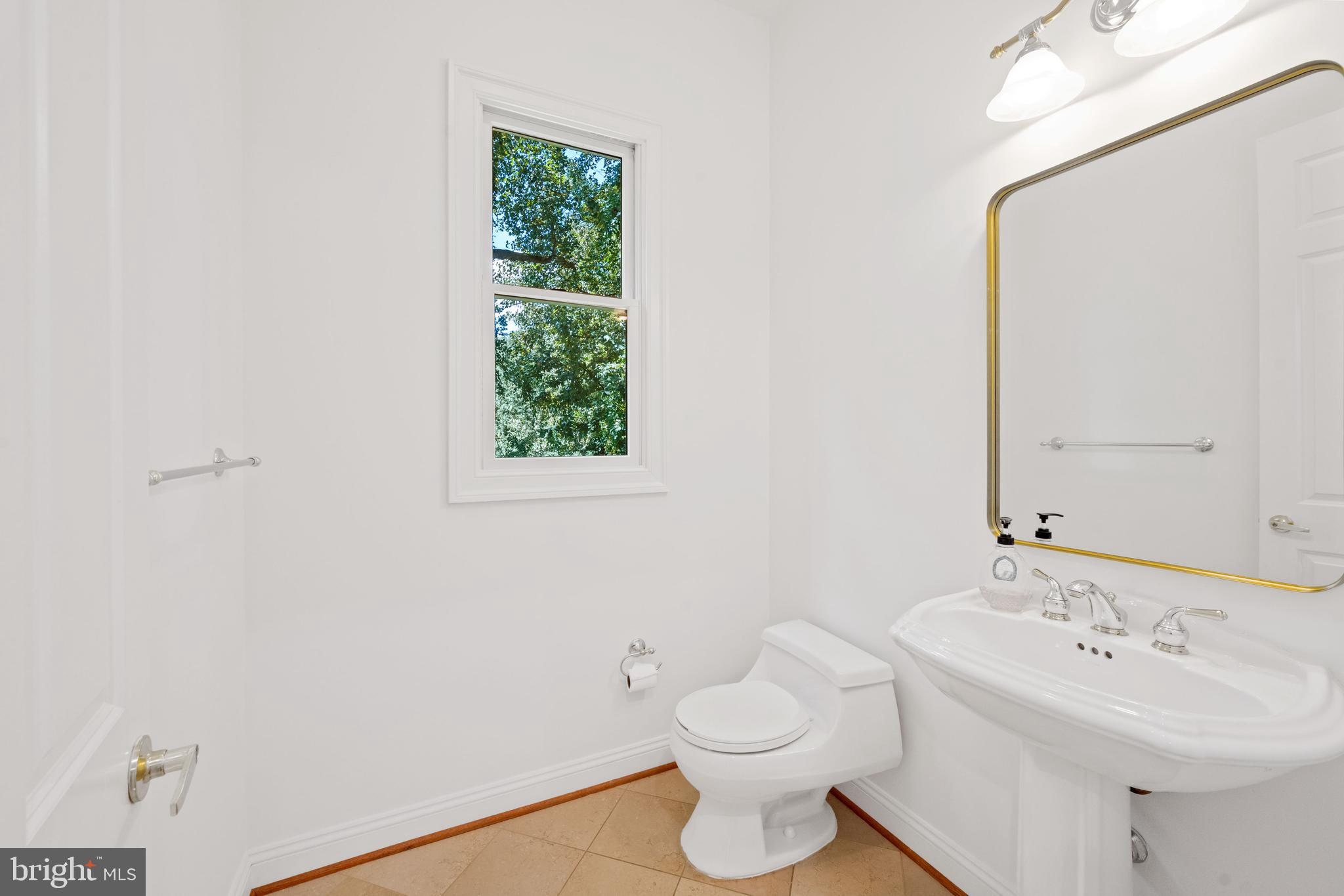 1619 Beulah Road Vienna, VA 22182 - Photo 62 of 107 Powder Room