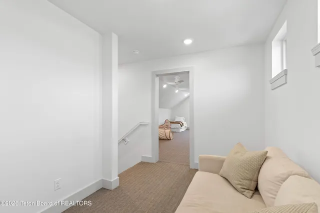 $1,150,000 | 325 Columbine Street, Alpine, WY 83128