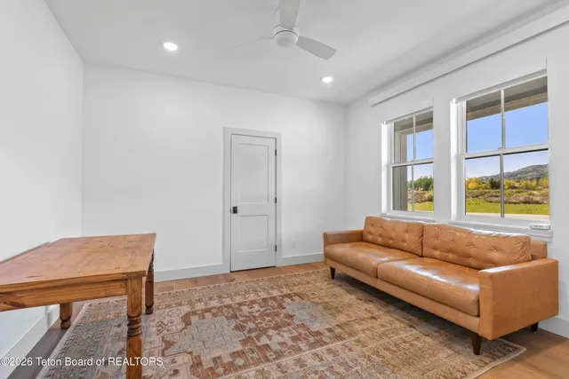 $1,150,000 | 325 Columbine Street, Alpine, WY 83128