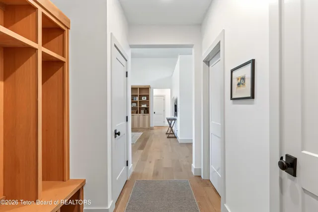 $1,150,000 | 325 Columbine Street, Alpine, WY 83128