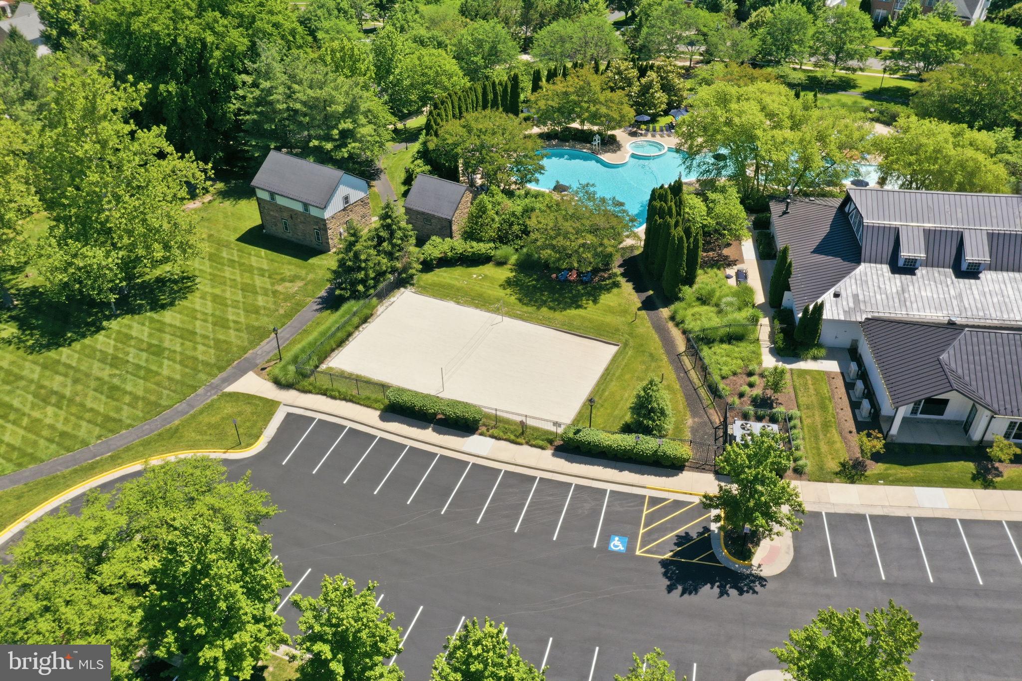 18856 Ridgeback Court Leesburg, VA 20176 - Photo 22 of 29 Sand volley ball