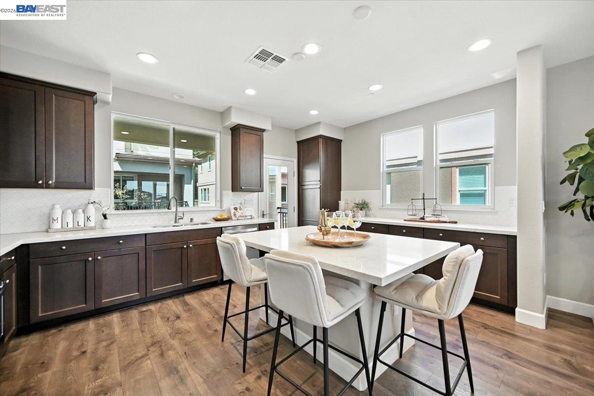 437 Ryan Terrace San Ramon, CA 94583 - Photo 10 of 30