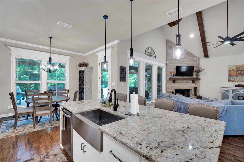 1310 Rustic Ridge Drive Midlothian, TX 76065 - Photo 6 of 32