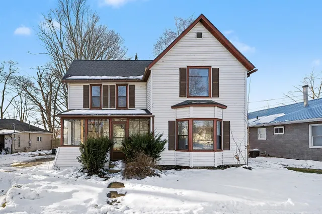 $239,000 | 127 North Pleasant Street, Watervliet, MI 49098