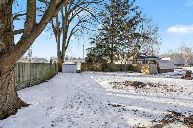 $239,000 | 127 North Pleasant Street, Watervliet, MI 49098