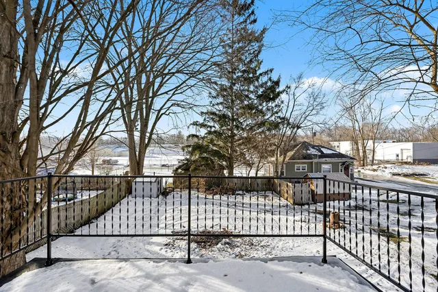 $239,000 | 127 North Pleasant Street, Watervliet, MI 49098