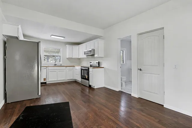 $239,000 | 127 North Pleasant Street, Watervliet, MI 49098