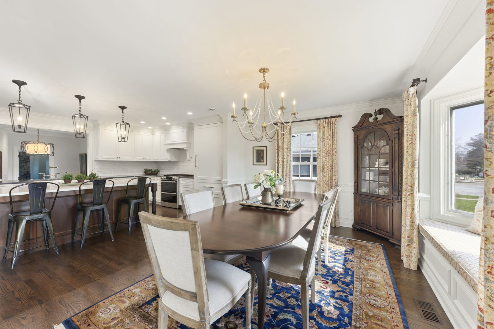 1320 Santa Rosa Avenue Wheaton, IL 60187 - Photo 4 of 31